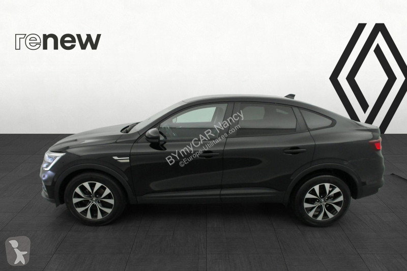 Autoutilitară Renault Arkana mild hybrid 140...