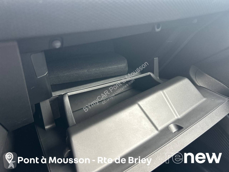 Véhicule utilitaire Renault Clio TCe 90