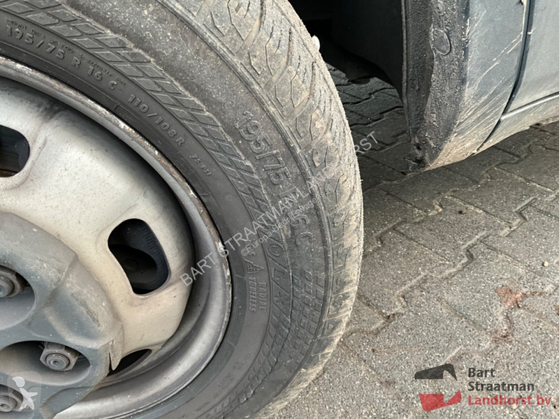 Bedrijfswagen Iveco Euro 6 box truck with...