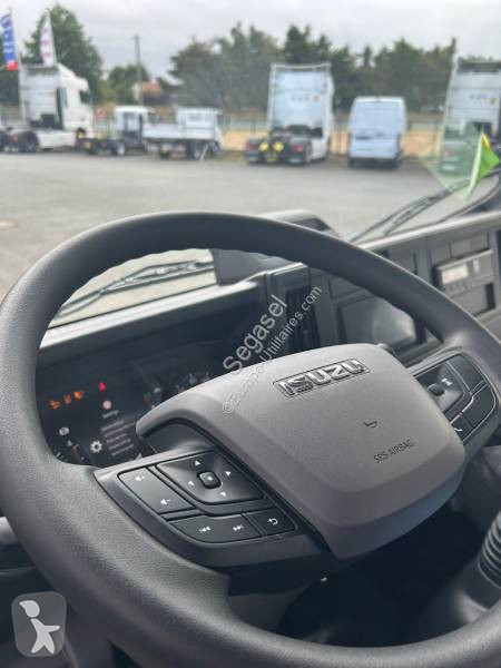 Furgoneta Isuzu