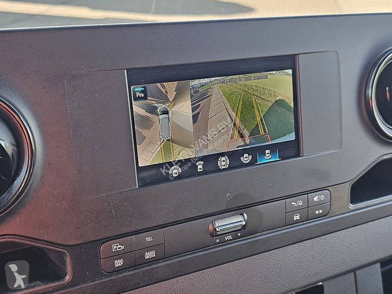 Užitkové vozidlo Mercedes 317 L3H2 Navi 360 Camera