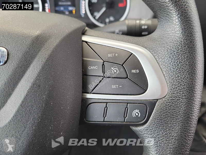 Autoutilitară Iveco 35C18 3.0L Dubbellucht L2H2...