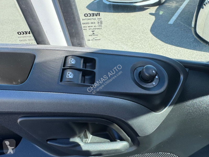 Veicolo commerciale Iveco DAILY 35S16 L3