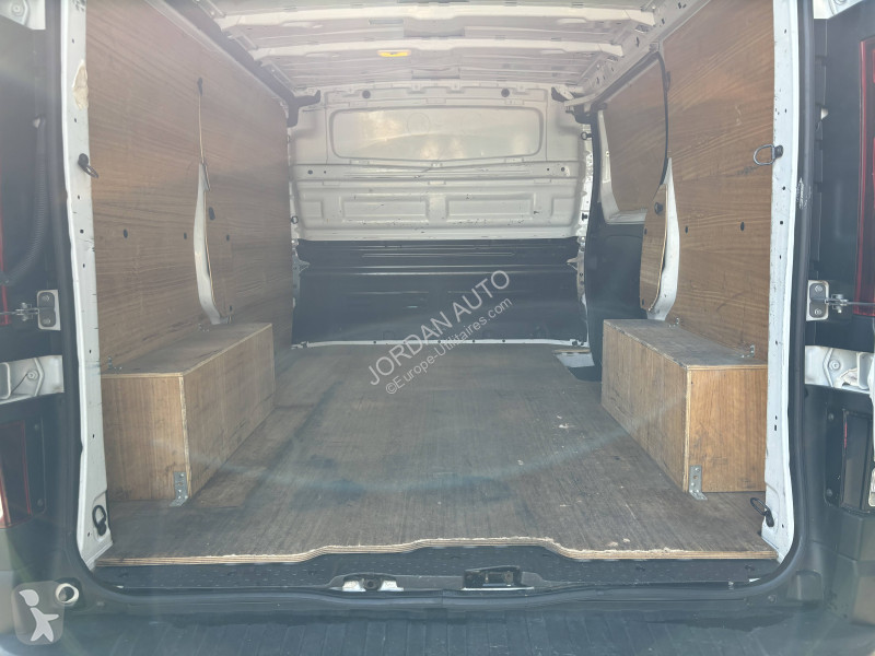 Furgoneta Renault L1H1 2.0 BluedCi 120ch Grand...