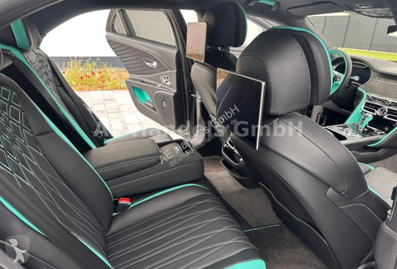 Veicolo commerciale Bentley Flying Spur