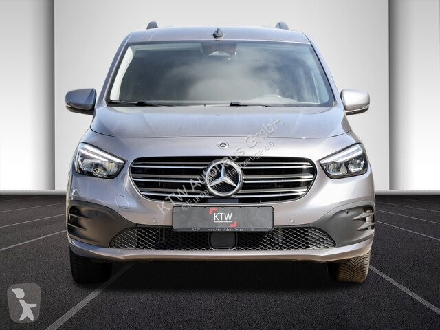 Autoutilitară Mercedes