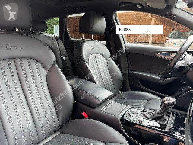 Véhicule utilitaire Audi A6...