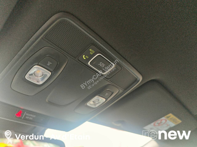 Véhicule utilitaire Renault Clio E-Tech 140 - 21N