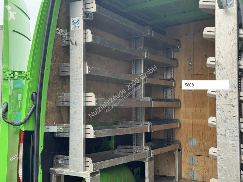 Véhicule utilitaire Mercedes