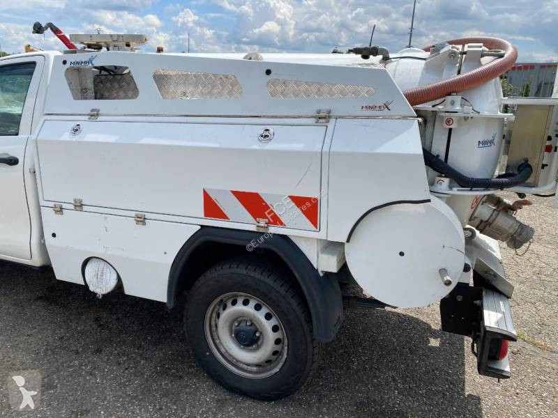 Véhicule utilitaire Toyota