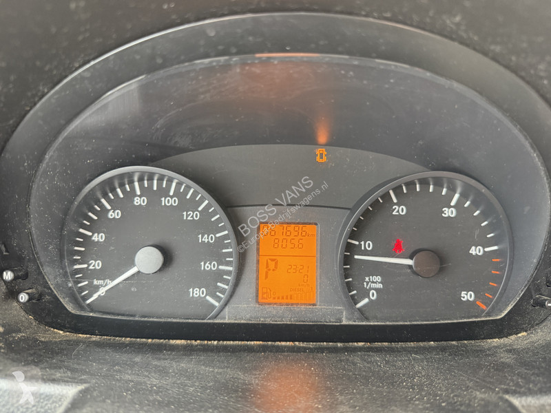 Veicolo commerciale Mercedes 311 2.2 CDI...
