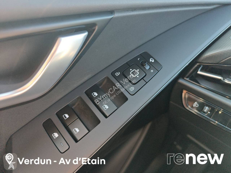 Véhicule utilitaire KIA Niro 1.6 GDi 141 ch HEV...