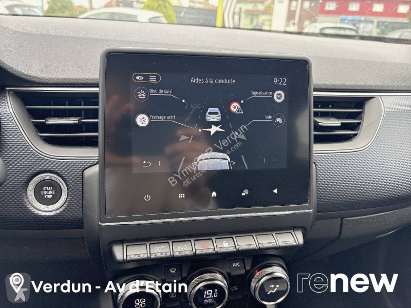 Véhicule utilitaire Renault Arkana mild hybrid...