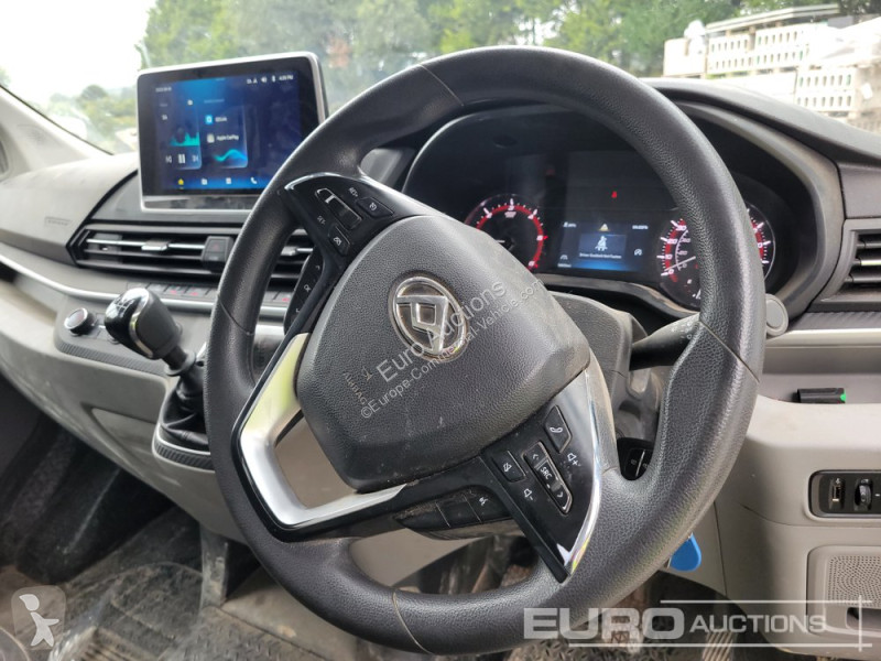 Véhicule utilitaire Maxus 9