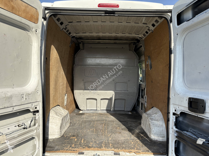 Bedrijfswagen Peugeot III L2H2 2.2 HDi100...