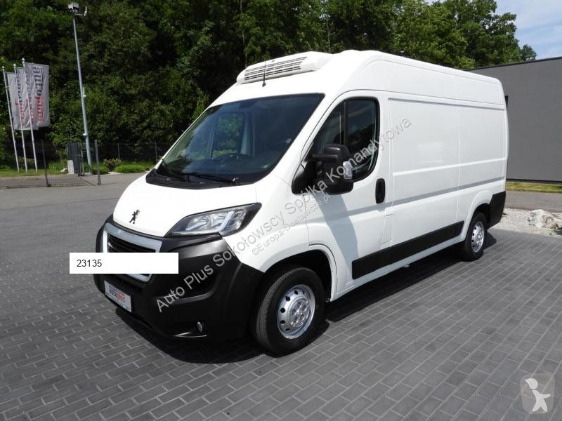 Autoutilitară Peugeot BOXER  FURGON CHŁODNIA...