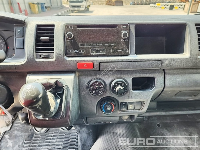 Furgoneta Toyota