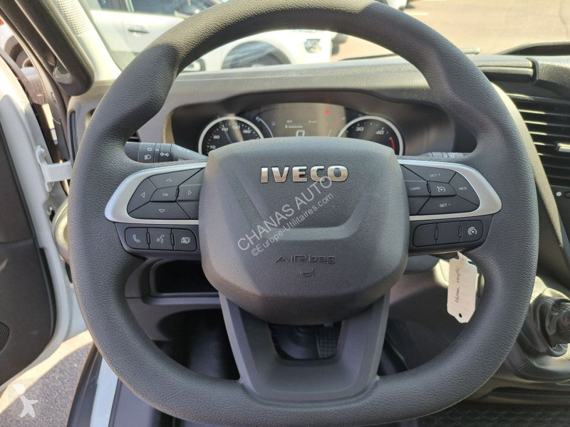 Veicolo commerciale Iveco 35C16 160CV 3L...