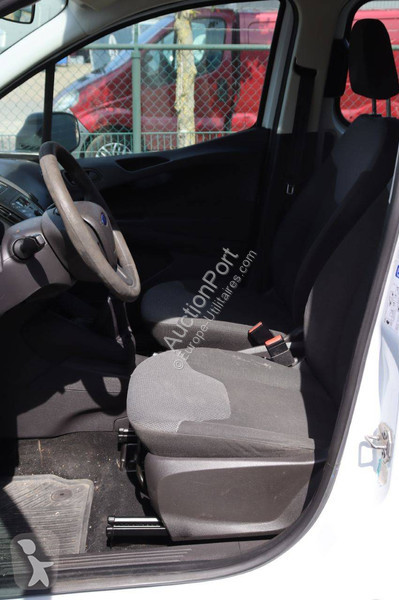 Furgoneta Ford Courier