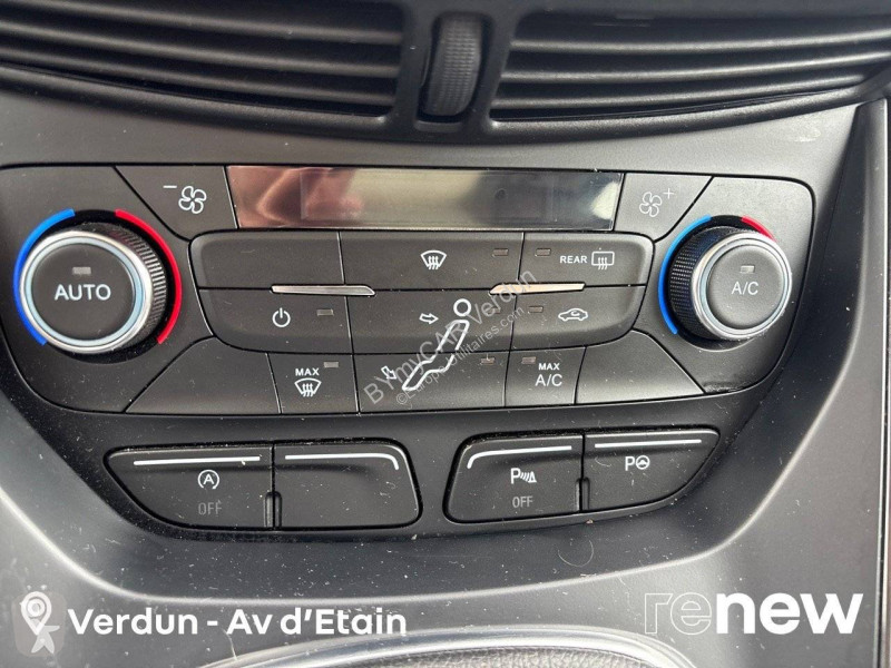Autoutilitară Ford Grand C-MAX 1.0 EcoBoost 125...