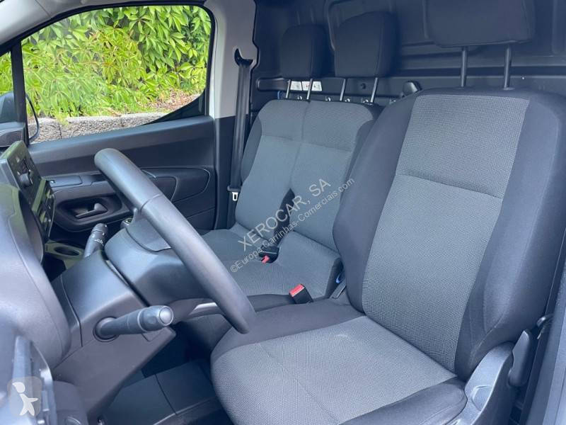 Véhicule utilitaire Toyota City 1.5D-4D 100HP 3L