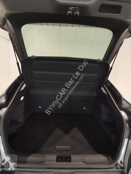 Autoutilitară Renault Arkana mild hybrid 140...