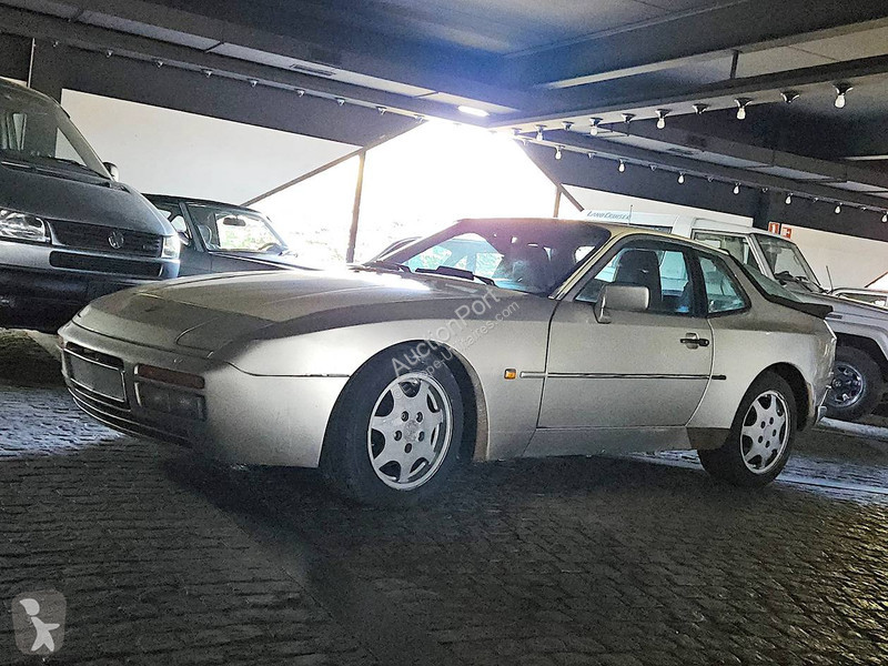Furgoneta Porsche Turbo 944