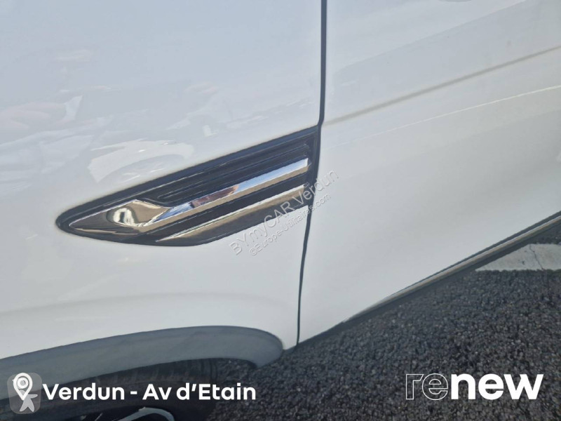 Véhicule utilitaire Renault Arkana E-Tech 145 -...