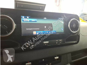 Užitkové vozidlo Mercedes 317...