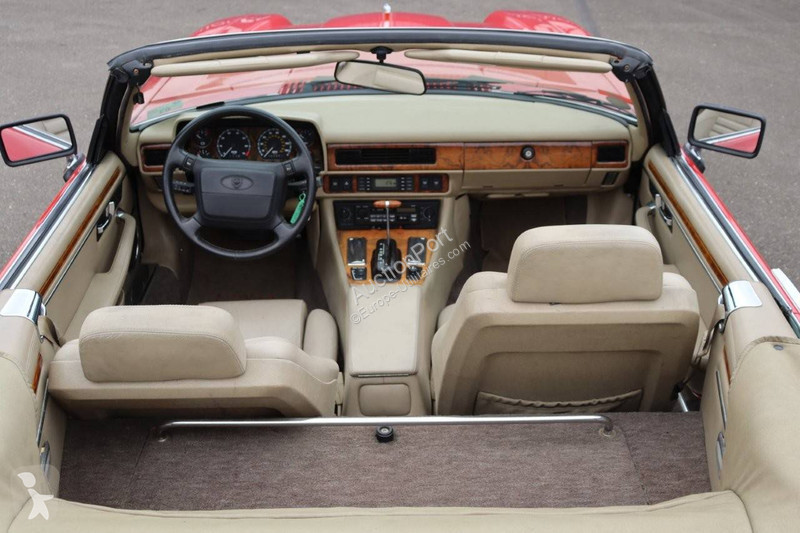 Véhicule utilitaire Jaguar Convertible -S