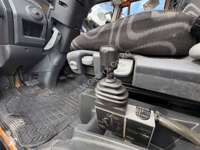 Véhicule utilitaire Iveco...