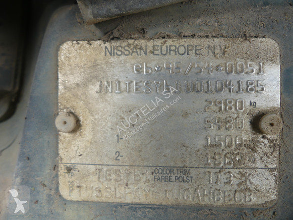 Véhicule utilitaire Nissan