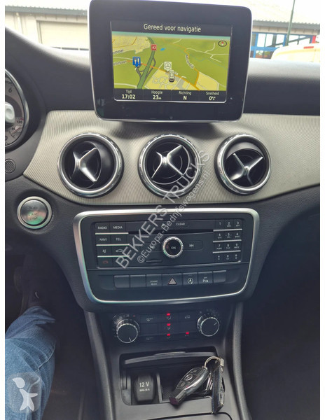 Furgoneta Mercedes
