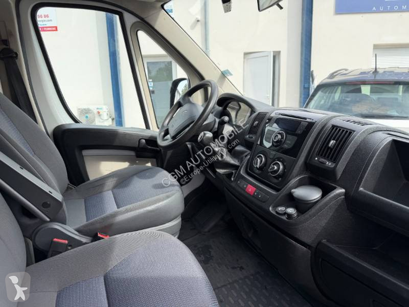 Samochód dostawczy Citroën 2.2 HDI 150
