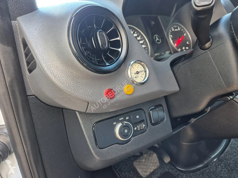 Samochód dostawczy Mercedes 516 CDI BE Clixtar/...