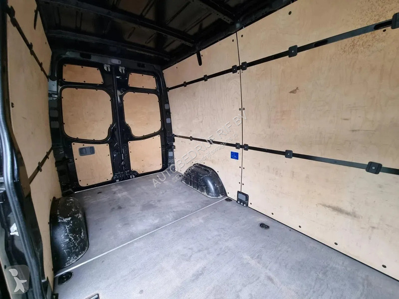Furgoneta Mercedes 314 CDI L2H2/ AC/ Navi/...