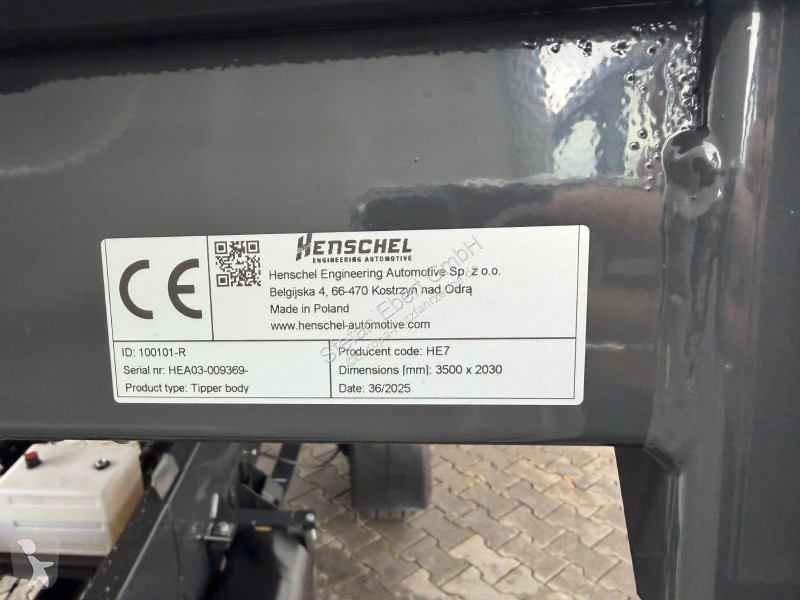 Véhicule utilitaire Iveco 35S14...