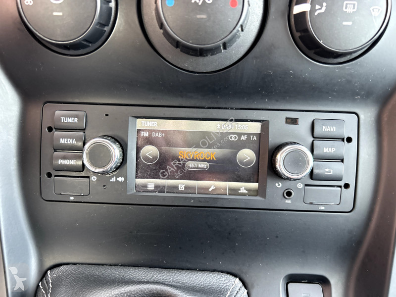عربة نفعية Mercedes Mixto Extra Long Pro
