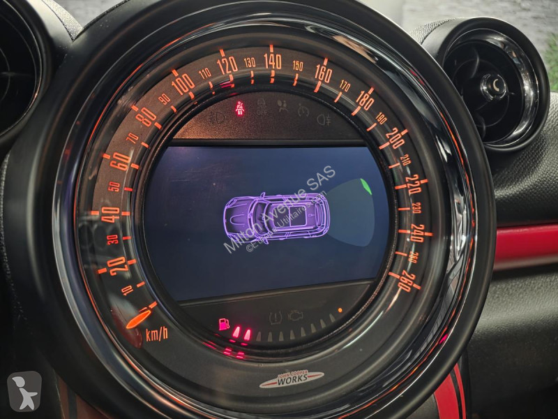 Лекотоварен автомобил Mini