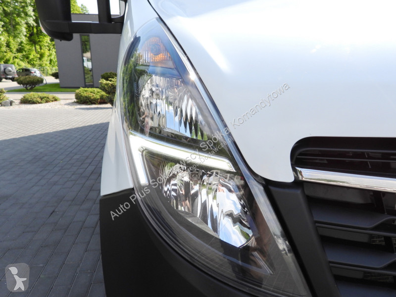 عربة نفعية Opel  MOVANO