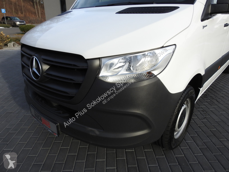 Furgoneta Mercedes 23OXER