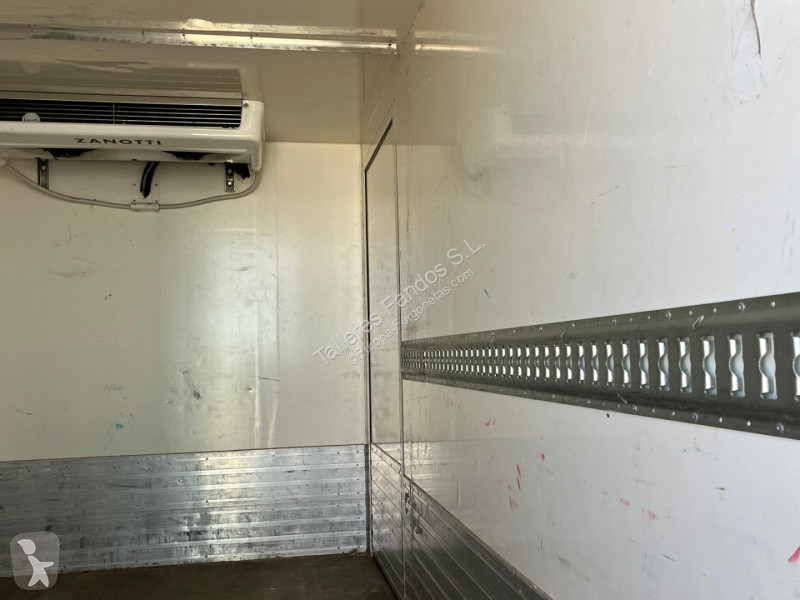 Iveco  35C16 3.0 FRIGORIFICA van