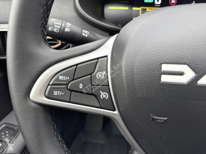 Samochód dostawczy Dacia JOGGER