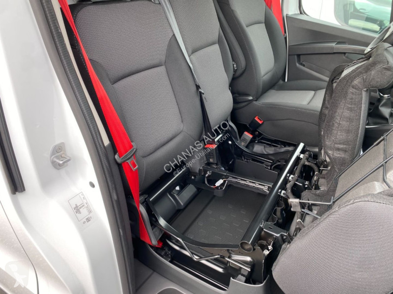 Véhicule utilitaire Renault L2H1 3T BLUE DCI...