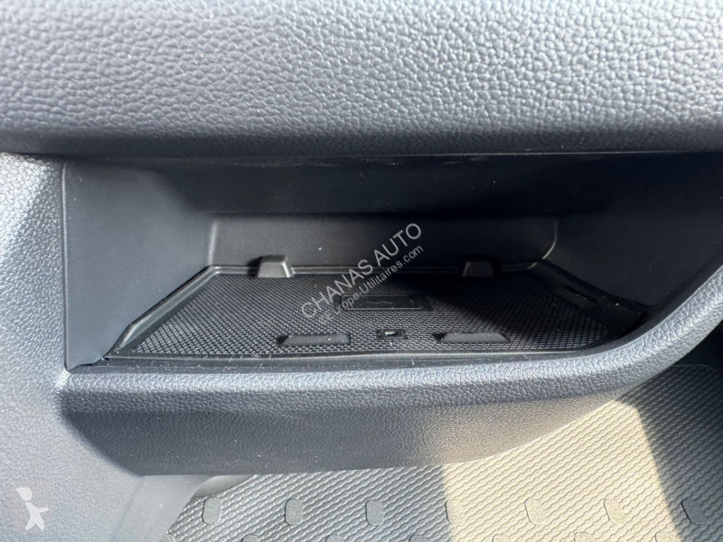 Furgoneta Renault L1H1 3T BLUE DCI 170 BVA9...