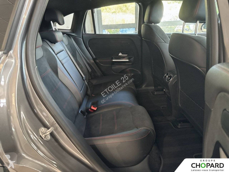 Samochód dostawczy Mercedes EQA 350 4Matic