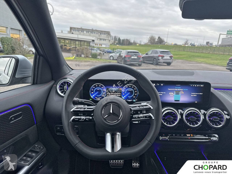 Mercedes EQA 250+ van