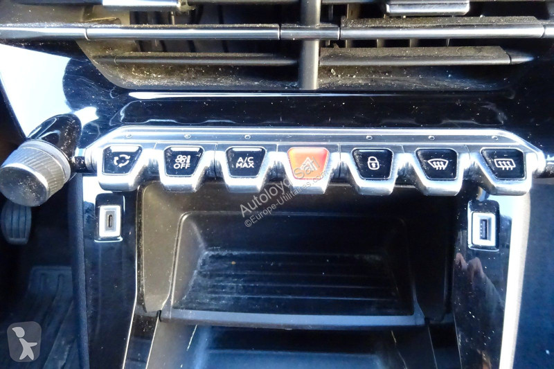 عربة نفعية Peugeot STE 1,5 HDI 100