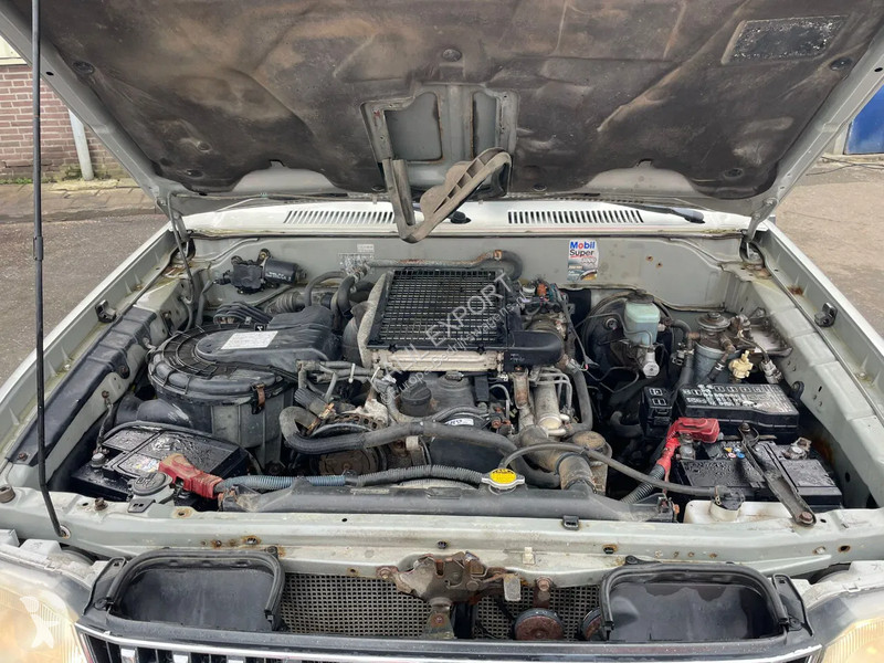 عربة نفعية Toyota Prado 3.0 TD 4 x 4 5 Seats...