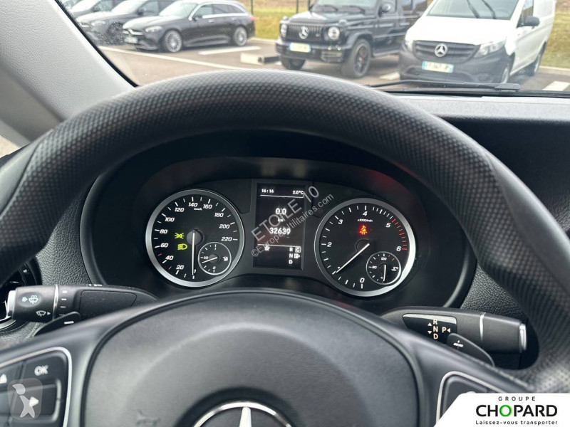 Samochód dostawczy Mercedes LONG